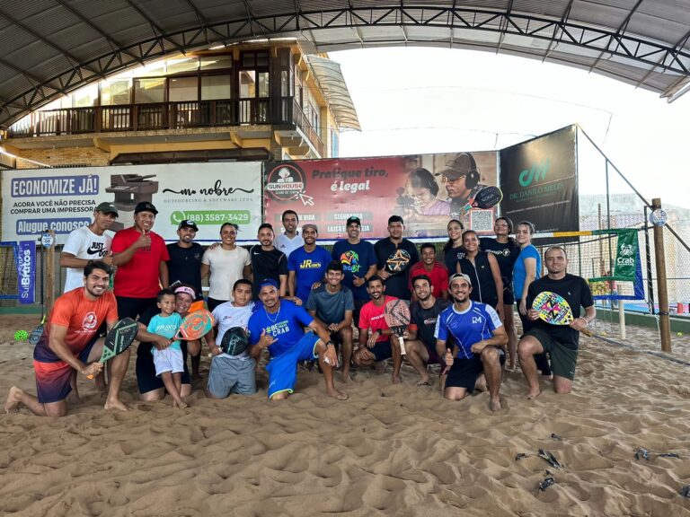 Jr Tênis, em parceria com a Crab, promove curso de capacitação em Beach Tennis para profissionais